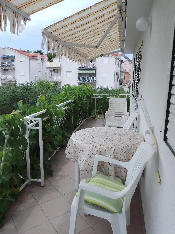 Apartmani Gracela Водице Екстер'єр фото