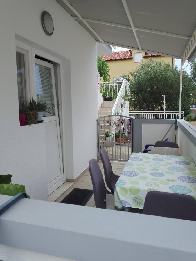 Apartmani Gracela Водице Екстер'єр фото