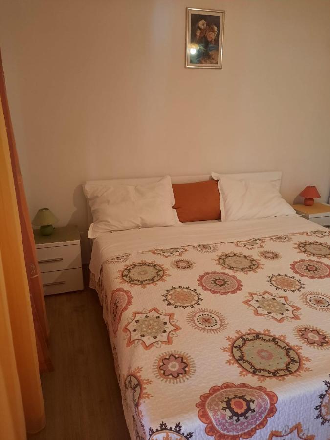 Apartmani Gracela Водице Екстер'єр фото
