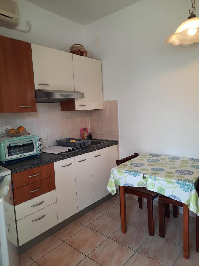 Apartmani Gracela Водице Екстер'єр фото