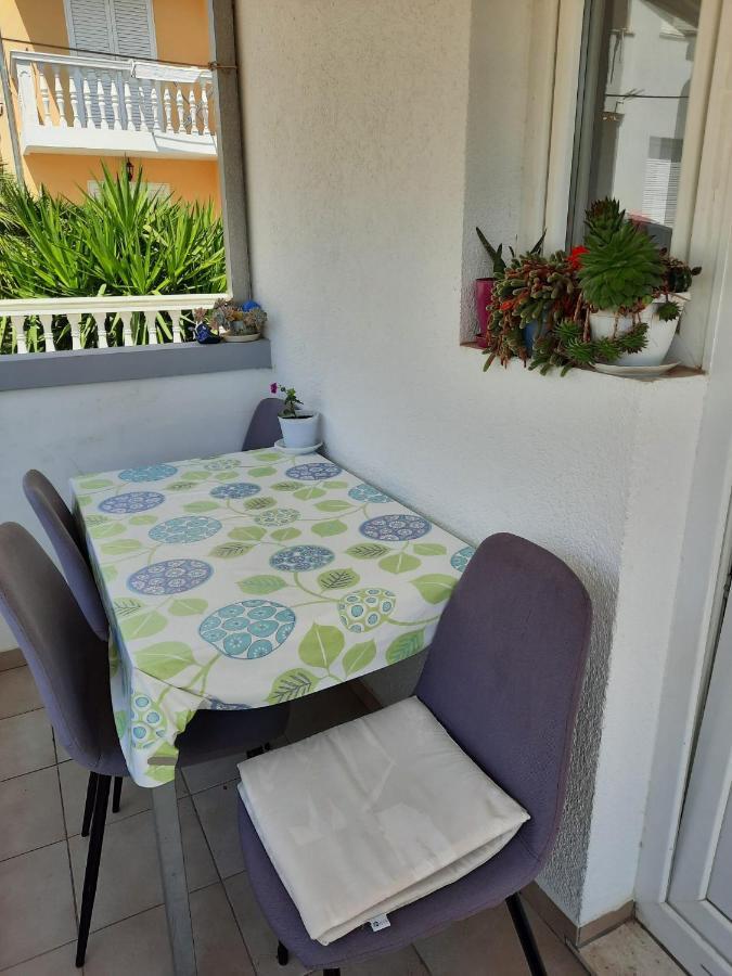 Apartmani Gracela Водице Екстер'єр фото